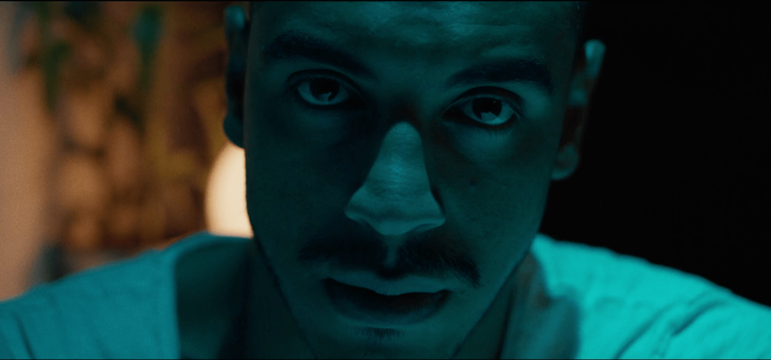 MANUEL MEDRANO - AFUERA DEL PLANETA