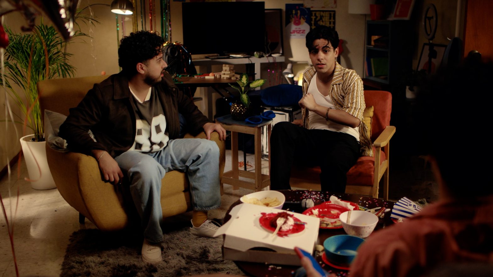 OXXO - Cuesta de Enero: Amigos